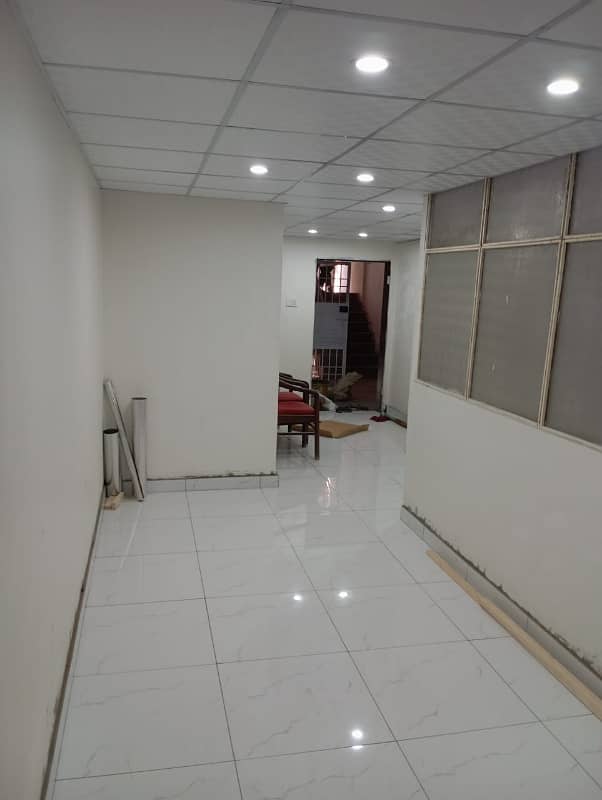 3RD FLOOR OFFICE 4 ROOMS (ONLY DAY WORKING) 7