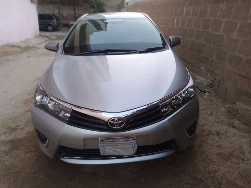 Toyota Corolla GLI 2015 R 2016 original mint condition fimly car 0