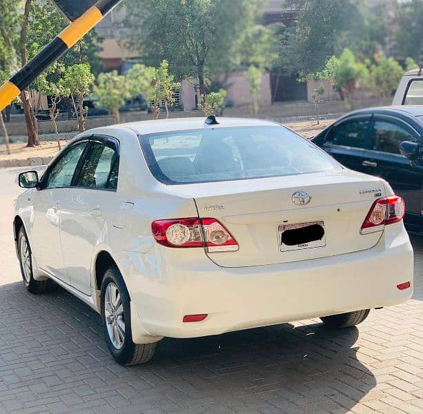 Toyota Corolla GLI 2012 ful genuine condition. 1