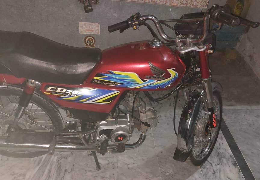 Honda CD 70 2021 3