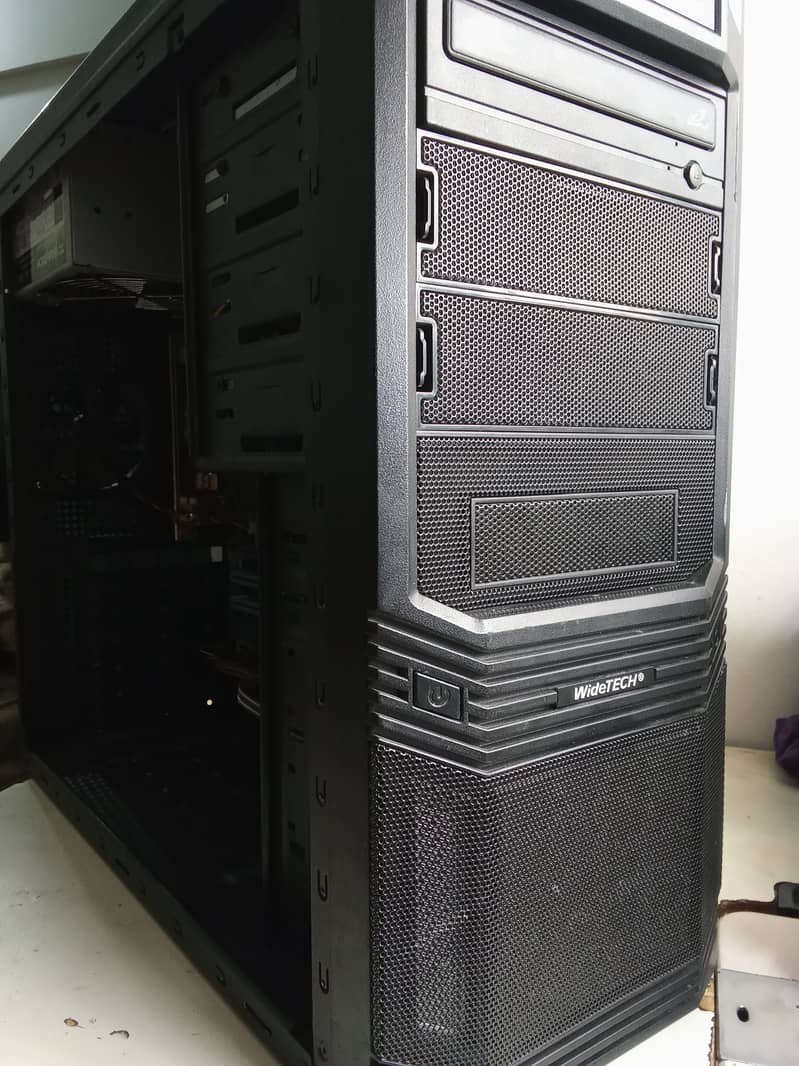 New High End Gaming PC Computer Rx 570 16GB RAM 4