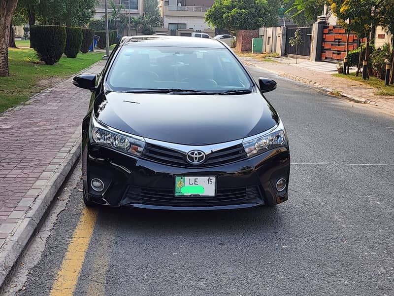 Toyota Corolla Altis 2015 1.6 5