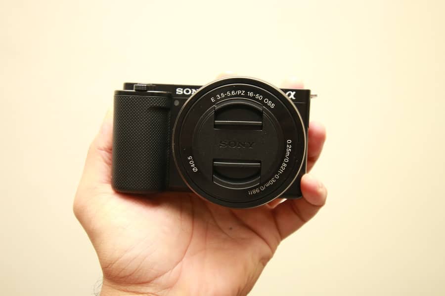 Sony ZV-E10 16-50 Mirrorless Camera 1