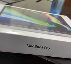 MacBook Pro M2 13-inch