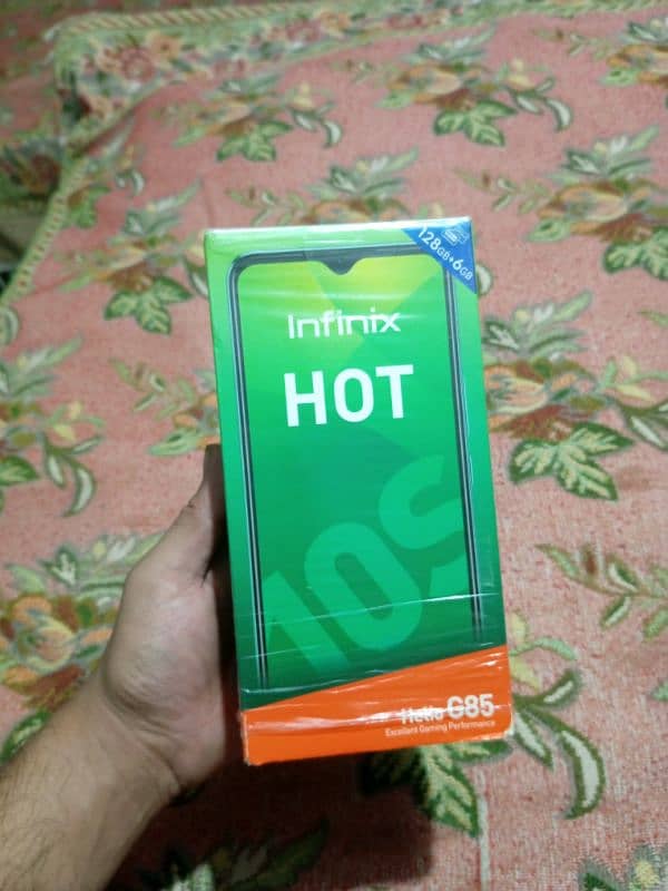 Infinix hot 10s 10/9 condition all original genion with complete box 0