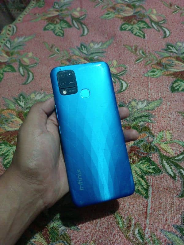 Infinix hot 10s 10/9 condition all original genion with complete box 1