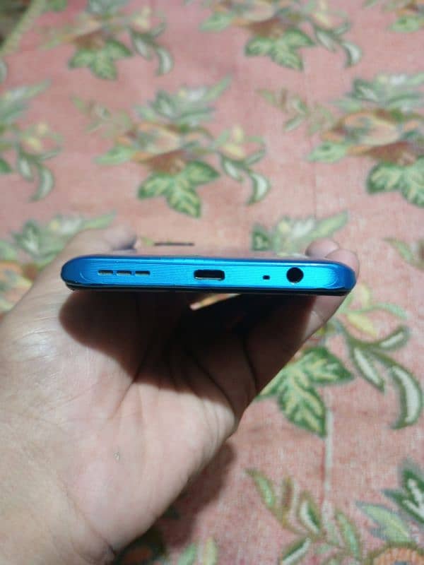 Infinix hot 10s 10/9 condition all original genion with complete box 5