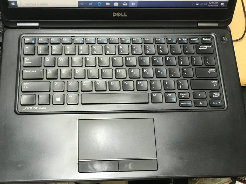 good condition lptop 3