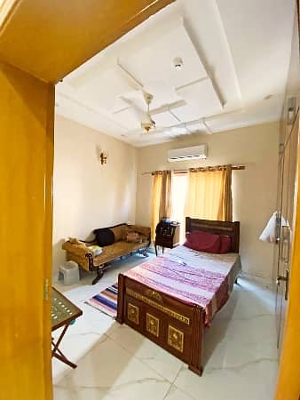 10 Marla Slightly Used House For Sale Back of 70ft Road in T Block Phase 7 Very Hot Location 16