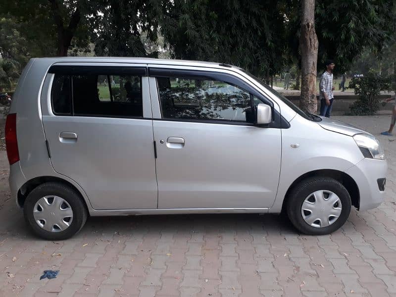 Suzuki Wagon R 2017 5