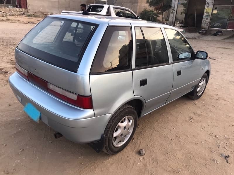 Suzuki Cultus VXL 2001 4