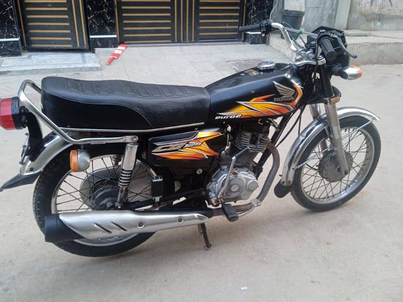 HONDA 125 Karachi No Genuine 0/3/13/20/77/1/20/ FULL N FINAL 130 0