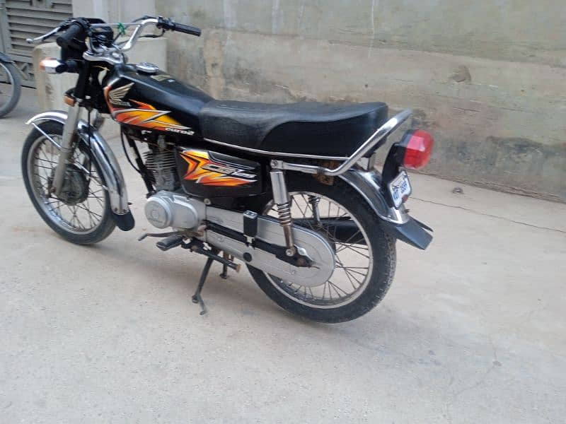 HONDA 125 Karachi No Genuine 0/3/13/20/77/1/20/ FULL N FINAL 130 5