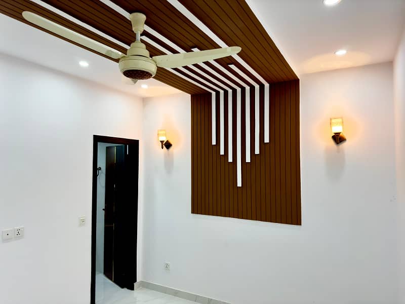 5MARLA BRAND NEW HOUSE FOR SALE IN BLOCK C BAHRIA ORCHARD LAHORE 3