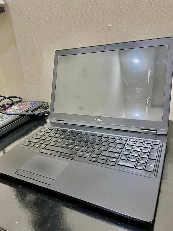 Dell latitude 5580 i5 6th generation 0