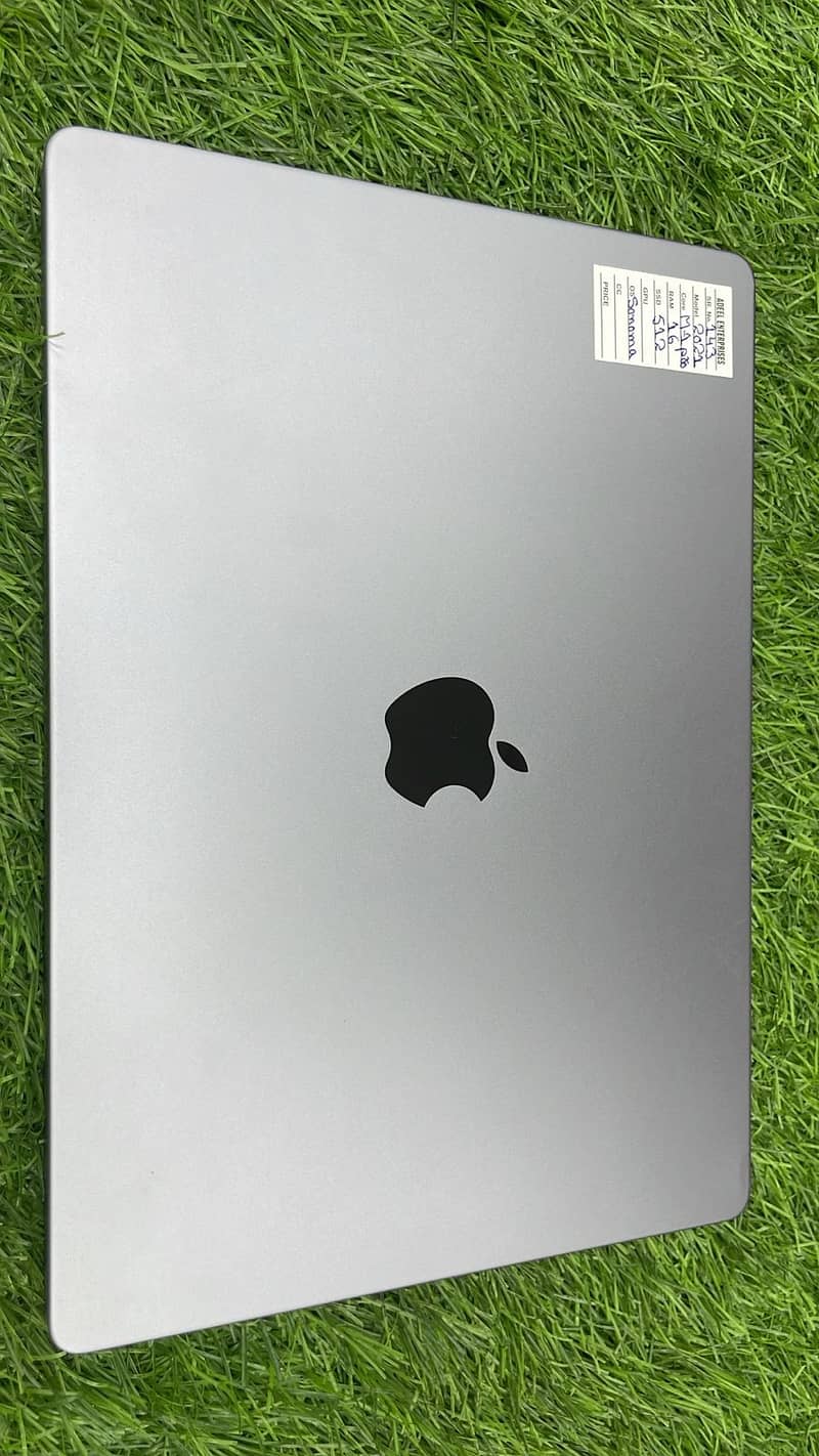 MacBook Pro 14" M1 Max Ram 64 GB SSD 1 TB Care Plus till May 2025 0