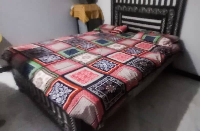 BIG SIZE BED WITH ONE TABLE FOR SALE 2