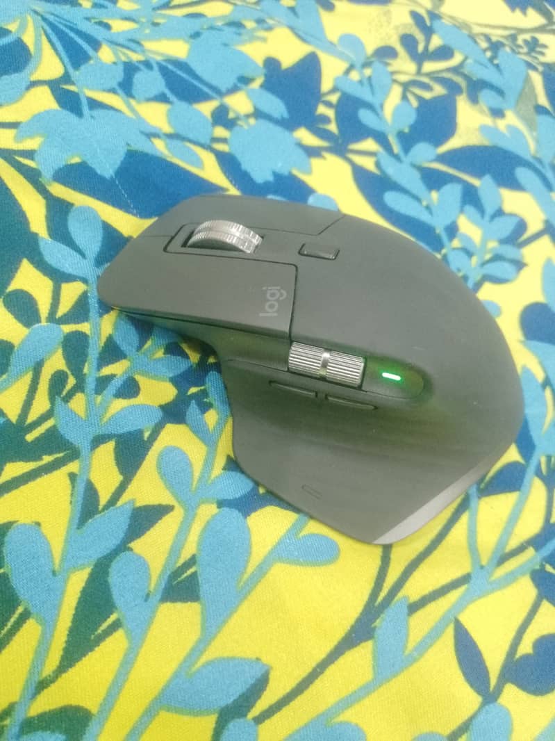 Logitech Master 3 10/10 condition 0