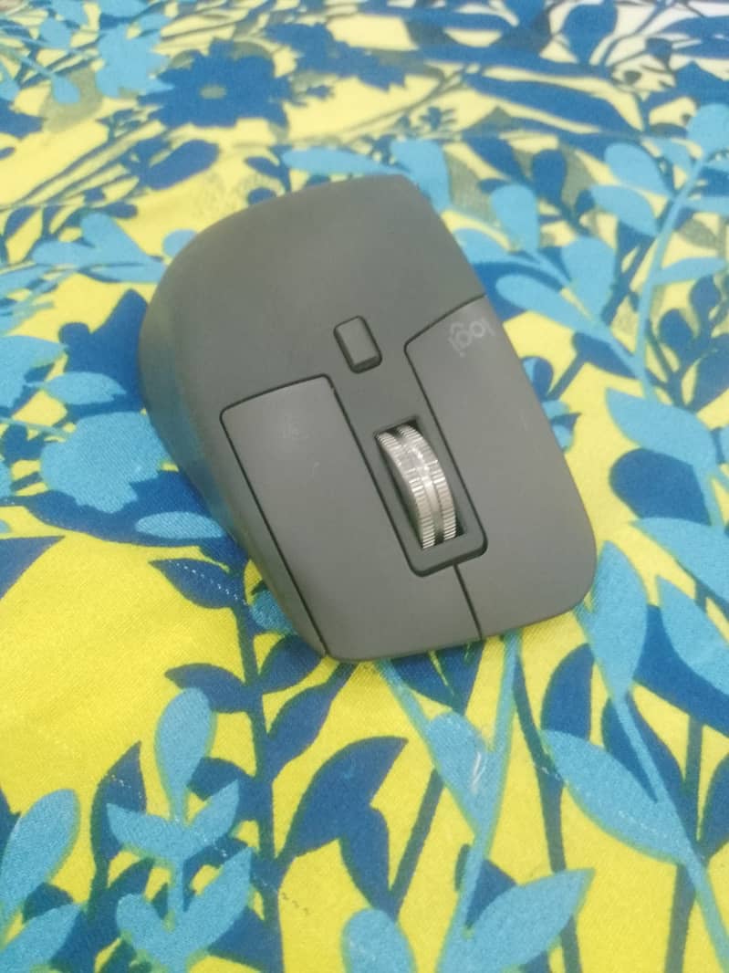 Logitech Master 3 10/10 condition 3