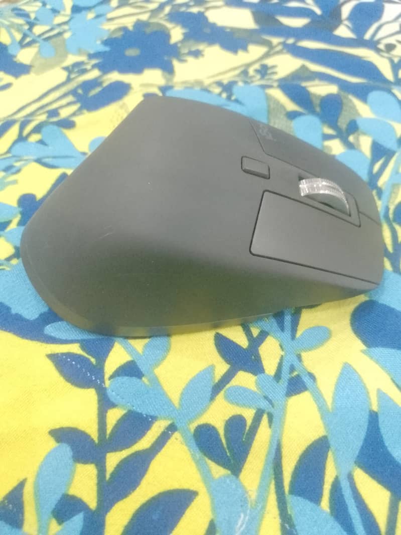 Logitech Master 3 10/10 condition 4