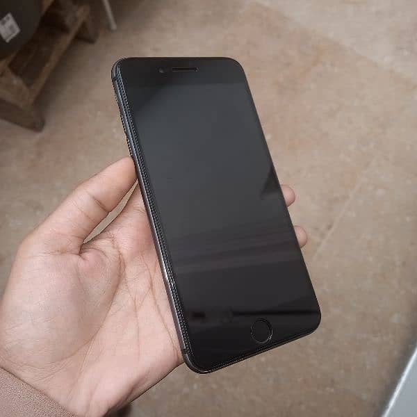 I phone 8 plus urgent sale 0