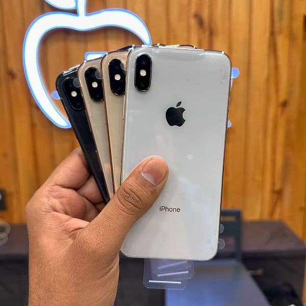 Iphone XS 256GB With Complete Box Fresh Stock PTA Approved 0