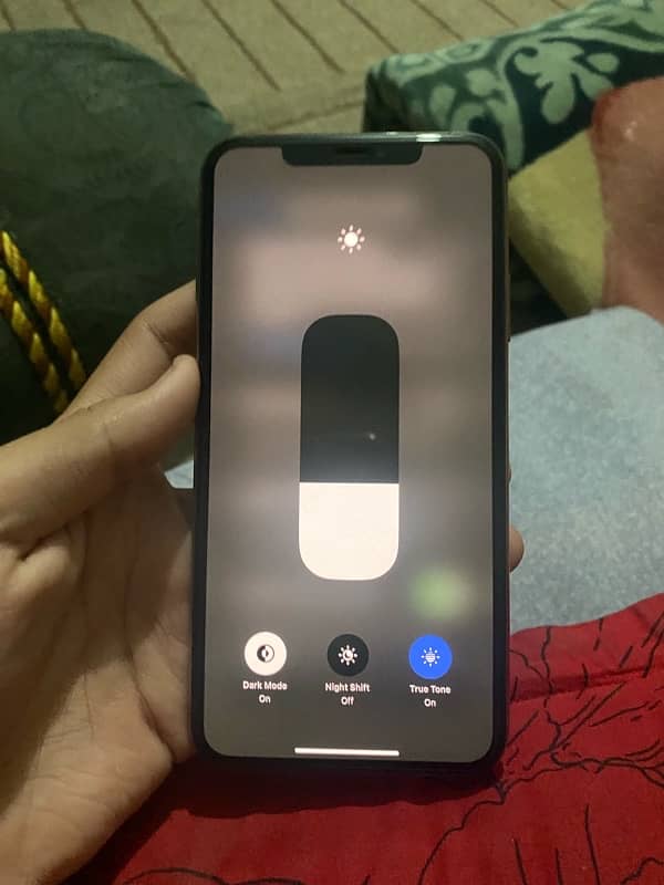 iPhone 11 Pro Max 7