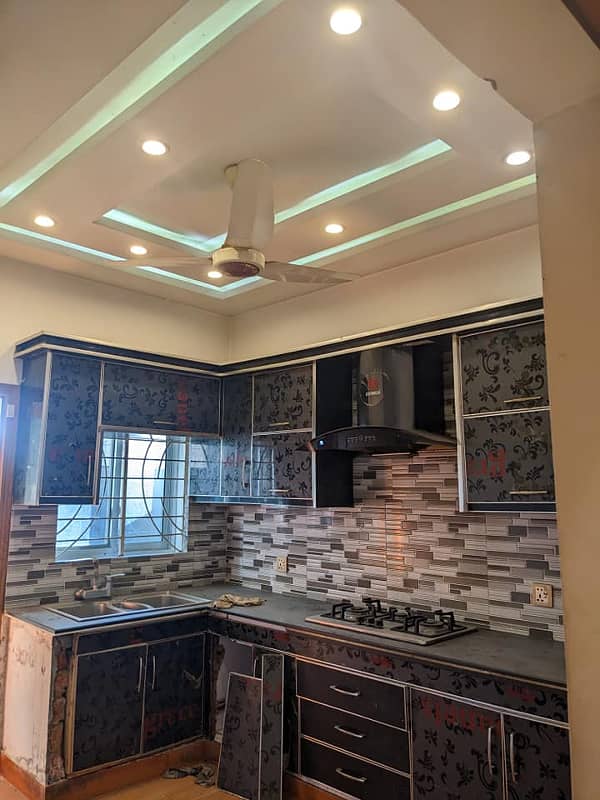 8 Marla House For Rent in Bahria Town Lahore 18