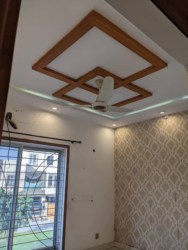 8 Marla House For Rent in Bahria Town Lahore 22