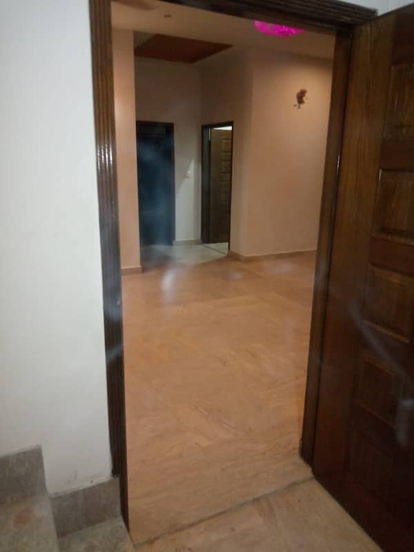 10 Marla House For Rent in Bahria Town Lahore 5