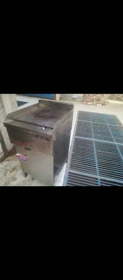 fryer & hot plate