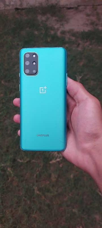 one plus 8t 4