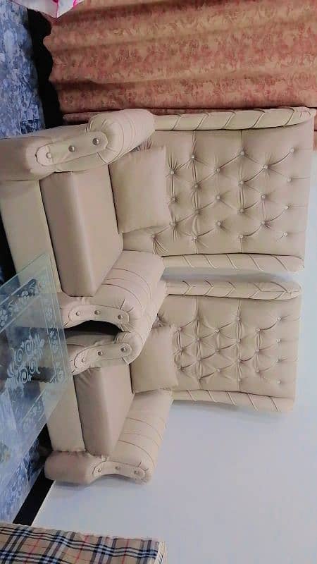 Couch chair for sell ( Brand new) 1