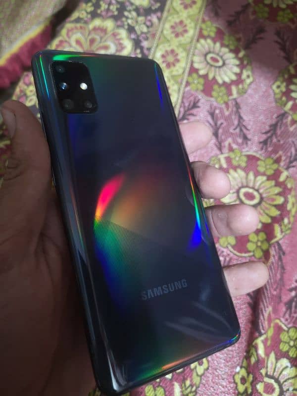 Samsung Galaxy A51 0