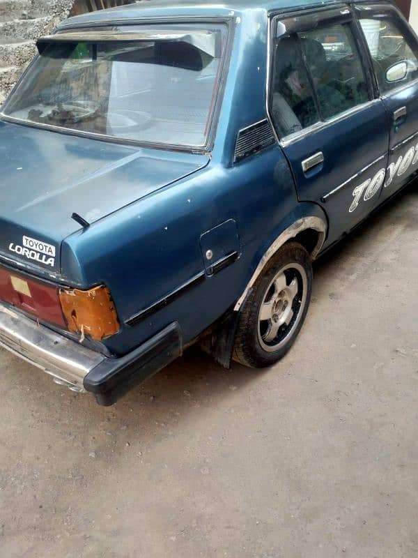 Toyota Corolla 82 ,,  0,3,1,9,5,2,9,1,7,4,6, 0