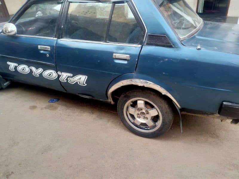 Toyota Corolla 82 ,,  0,3,1,9,5,2,9,1,7,4,6, 6