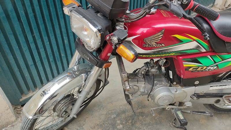 Honda cd70 available in good condition 9