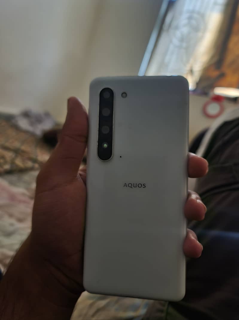 Aquos R5G Gaming Phone Urgent Sell 8