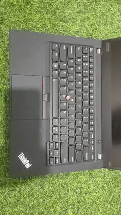 i5 8th 8/256 touch , facelock Best Laptop Lenovo T490