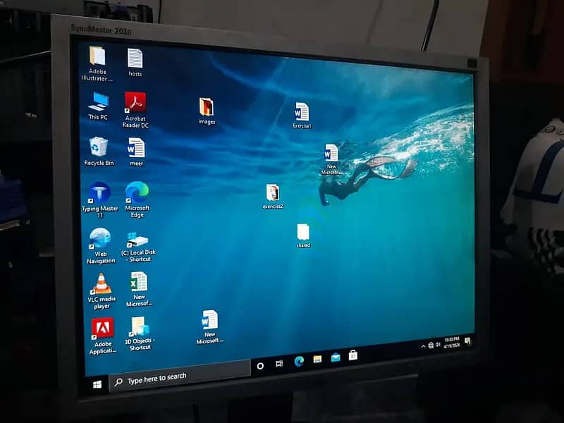 LCD for computer, Best condition, Best for computers 0