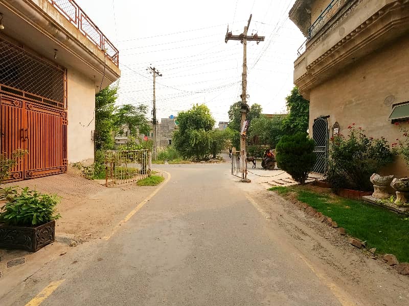 Prime Location Property For sale In Sabzazar Scheme Is Available Under Rs. 31500000 3