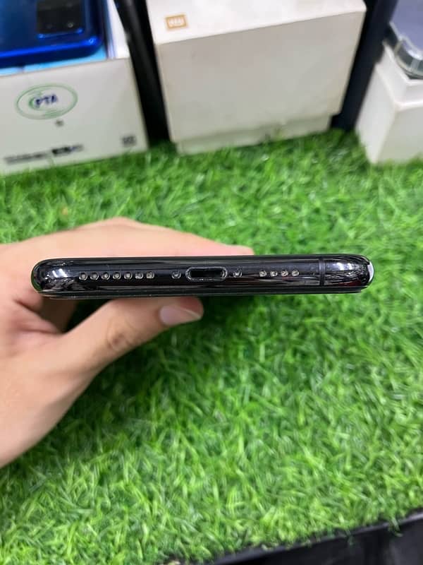 iphone 11 pro max 256gb 4