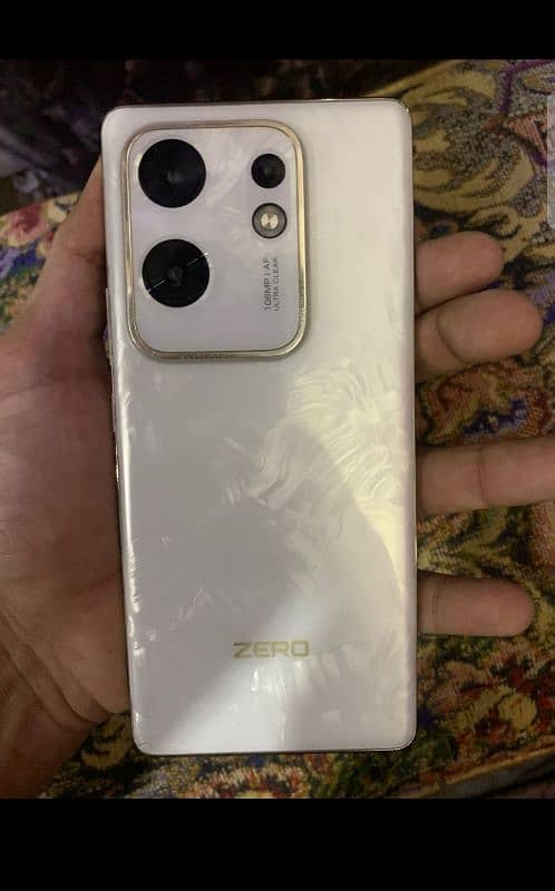 Infinix zero 30 0