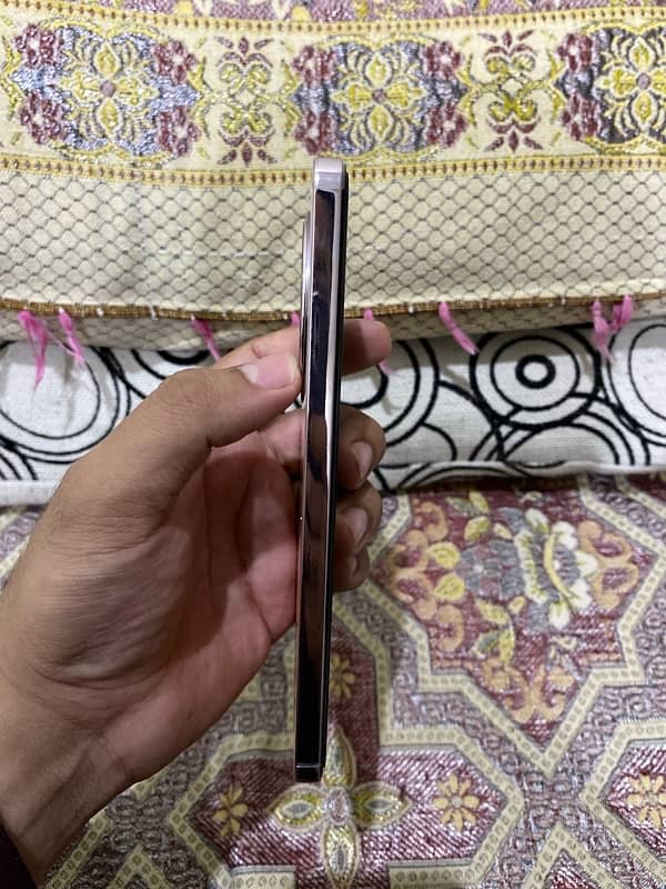 oppo reno12f 8+4/256 3