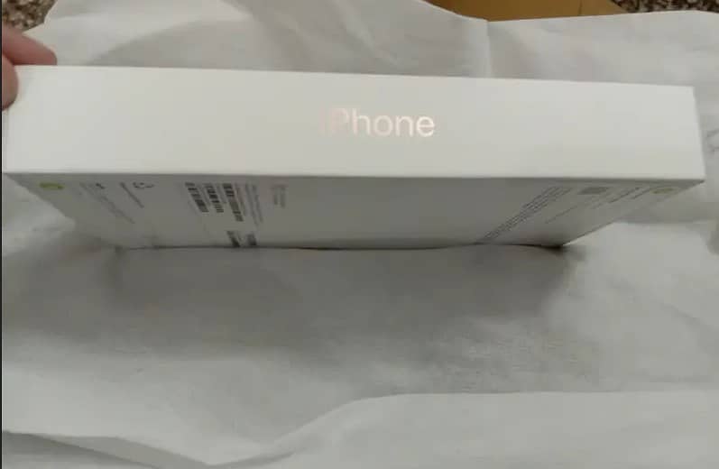 NEW APPLE IPHONE 16 PRO MAX 256 DESERT SEALED WITH RECEIPT 1