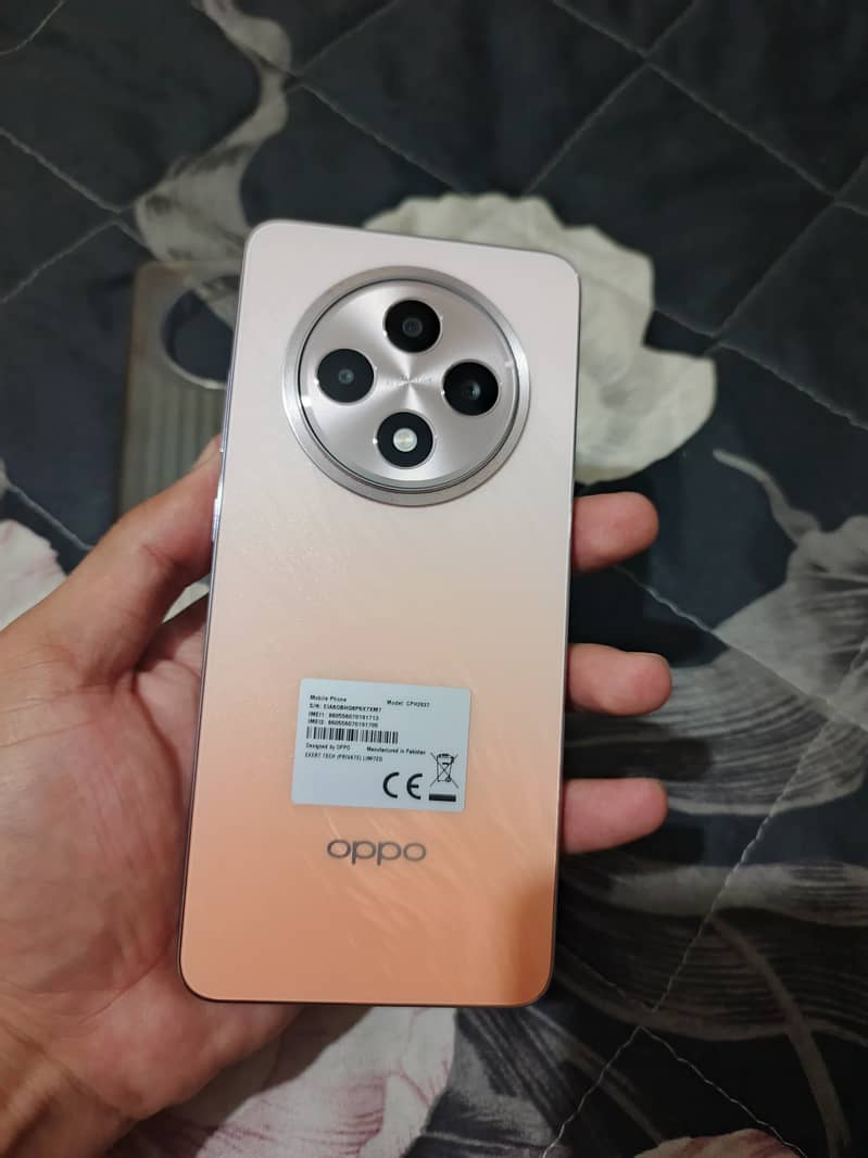 Oppo reno12F 5g 12/256 0