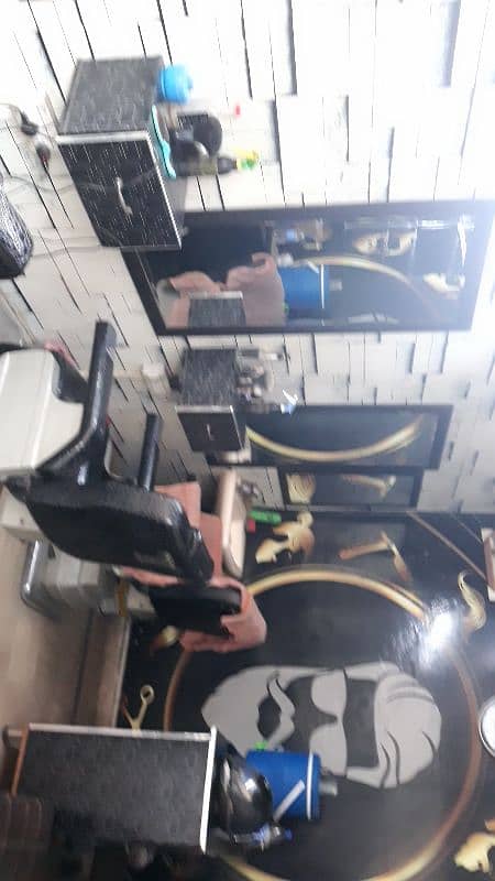 Hair saloon for sale 3