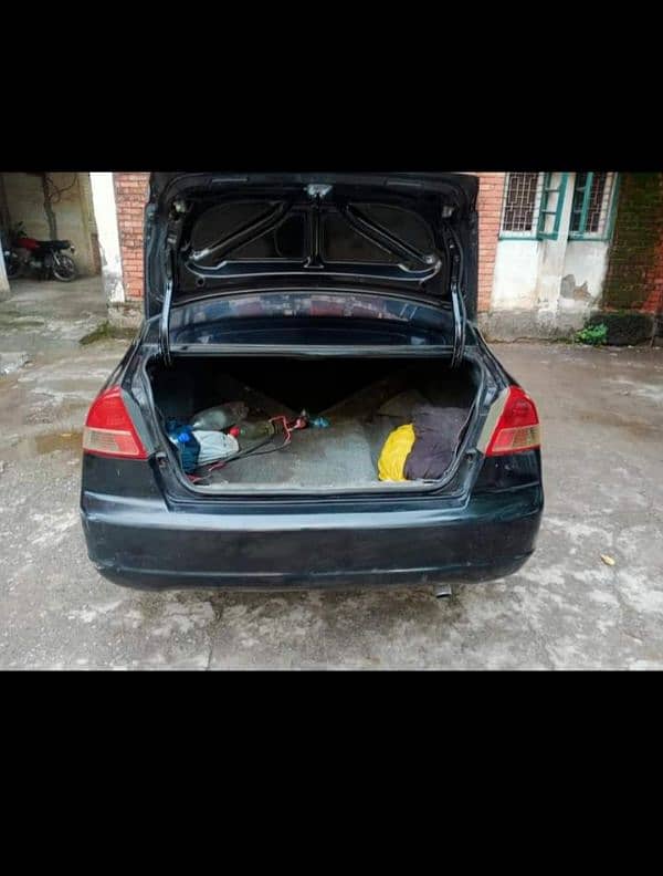 Honda Civic EXi 2005 8