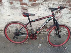 High-Quality Bike for Sale – Excellent Condition, Ready to Ride!