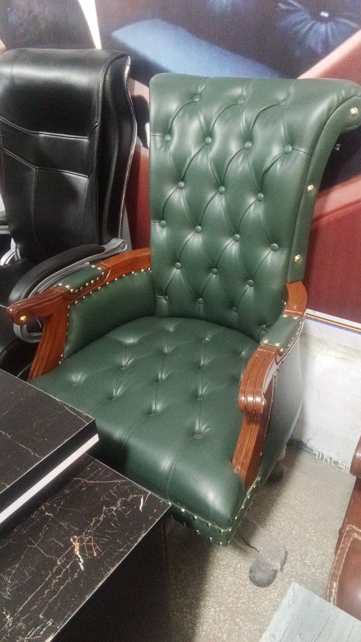 Boss chairs/revolving chair/leather chair/Ceo chair/Iron chair 8